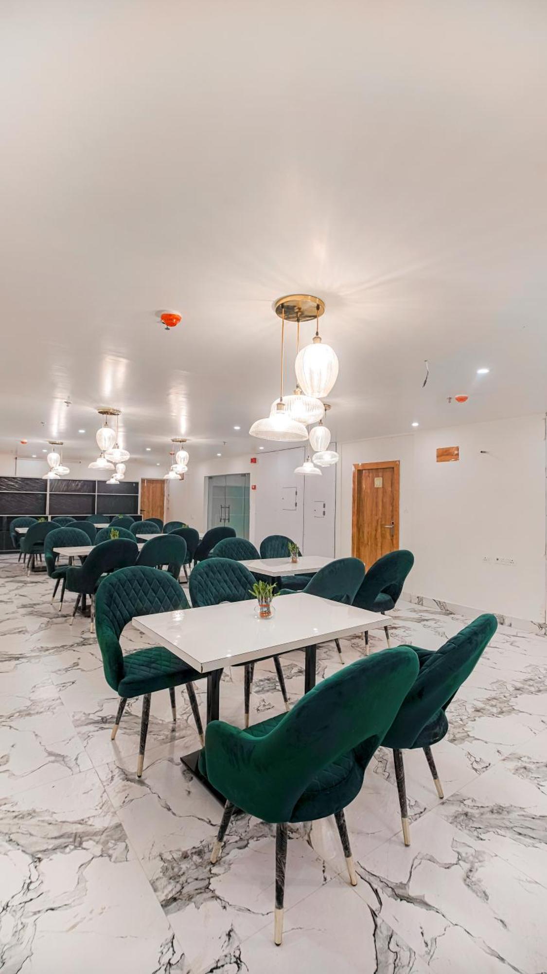 Hotel Perfectstayz Premium