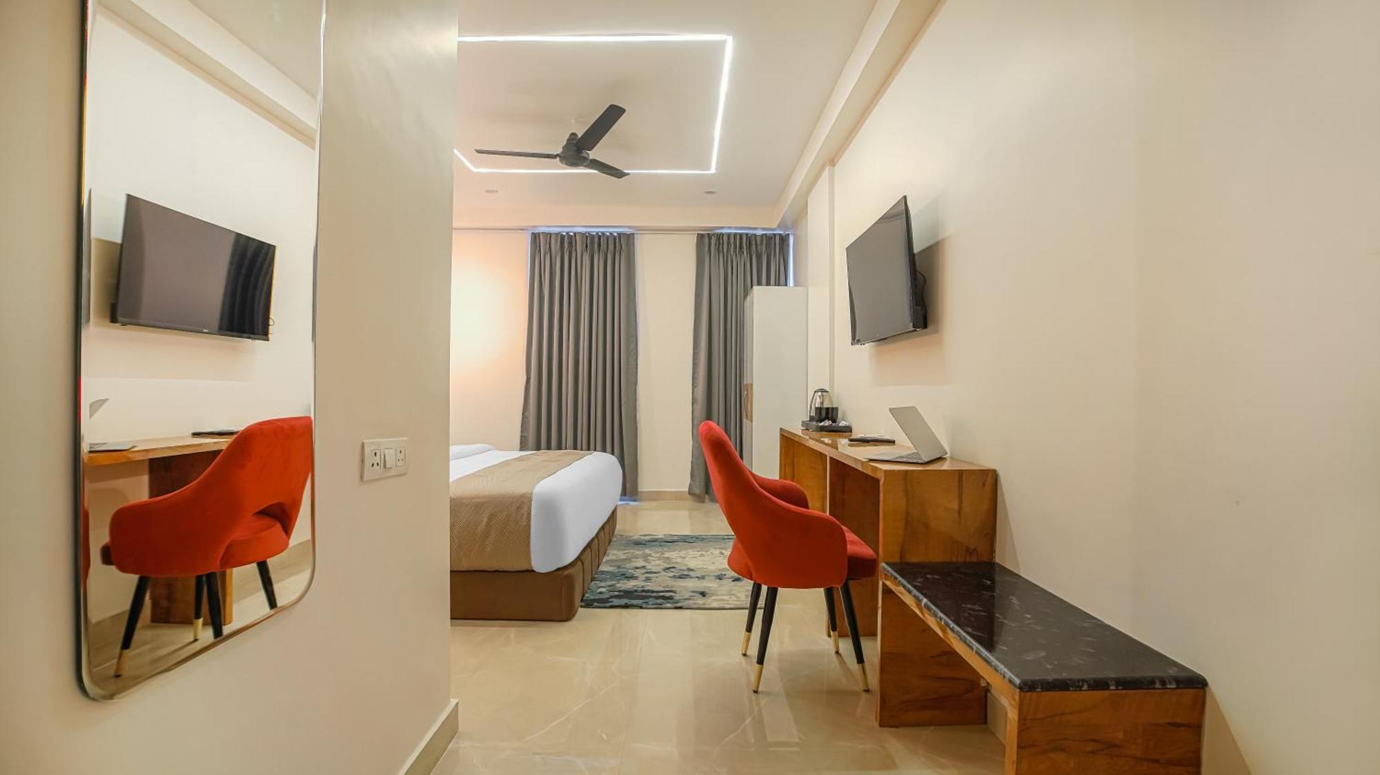 Hotel Perfectstayz Premium 3*
