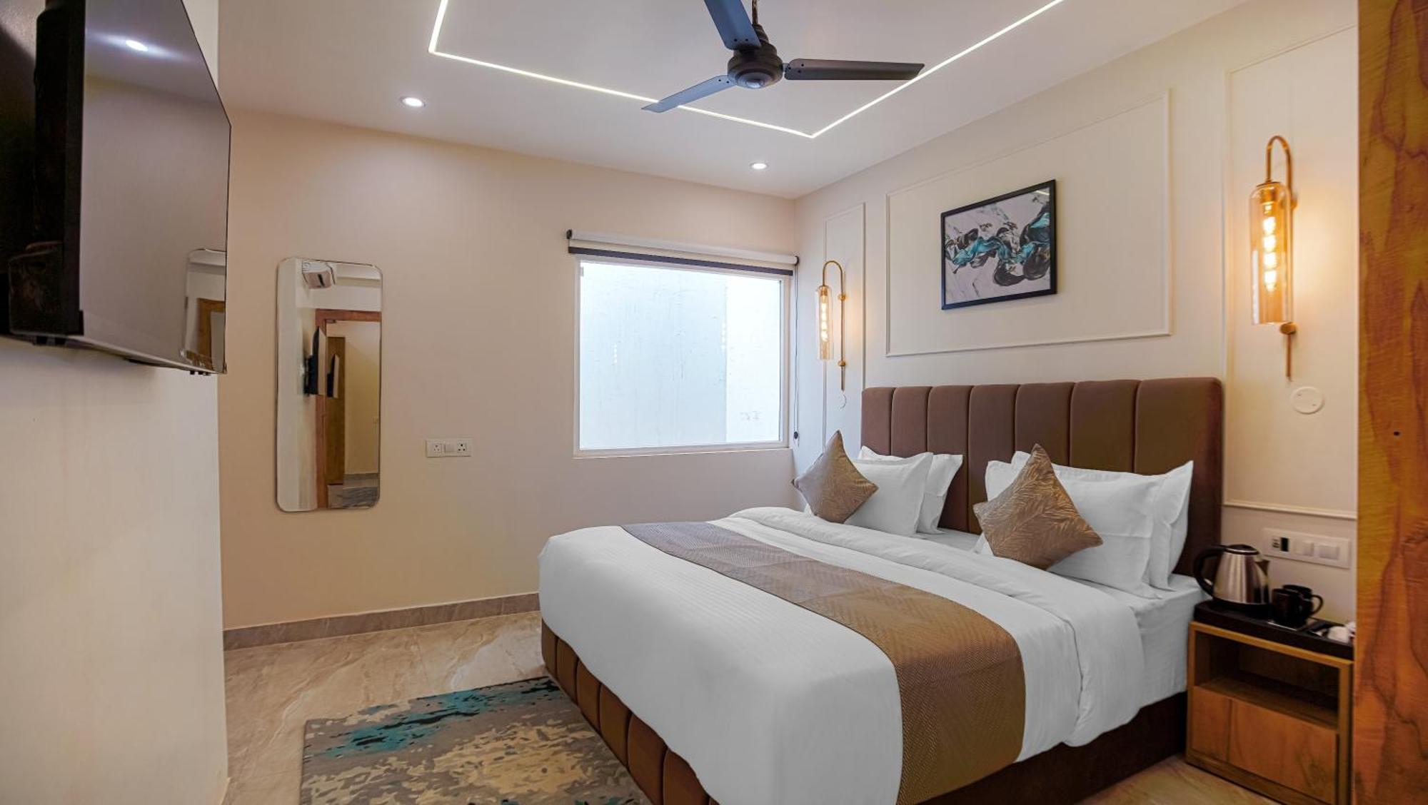 Hotel Perfectstayz Premium Varanasi