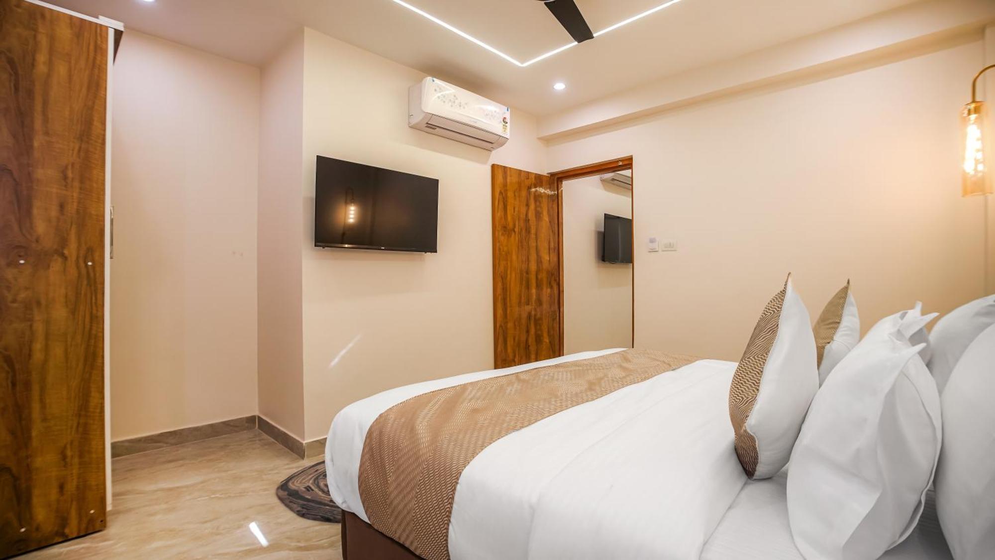 Hotel Perfectstayz Premium 3*