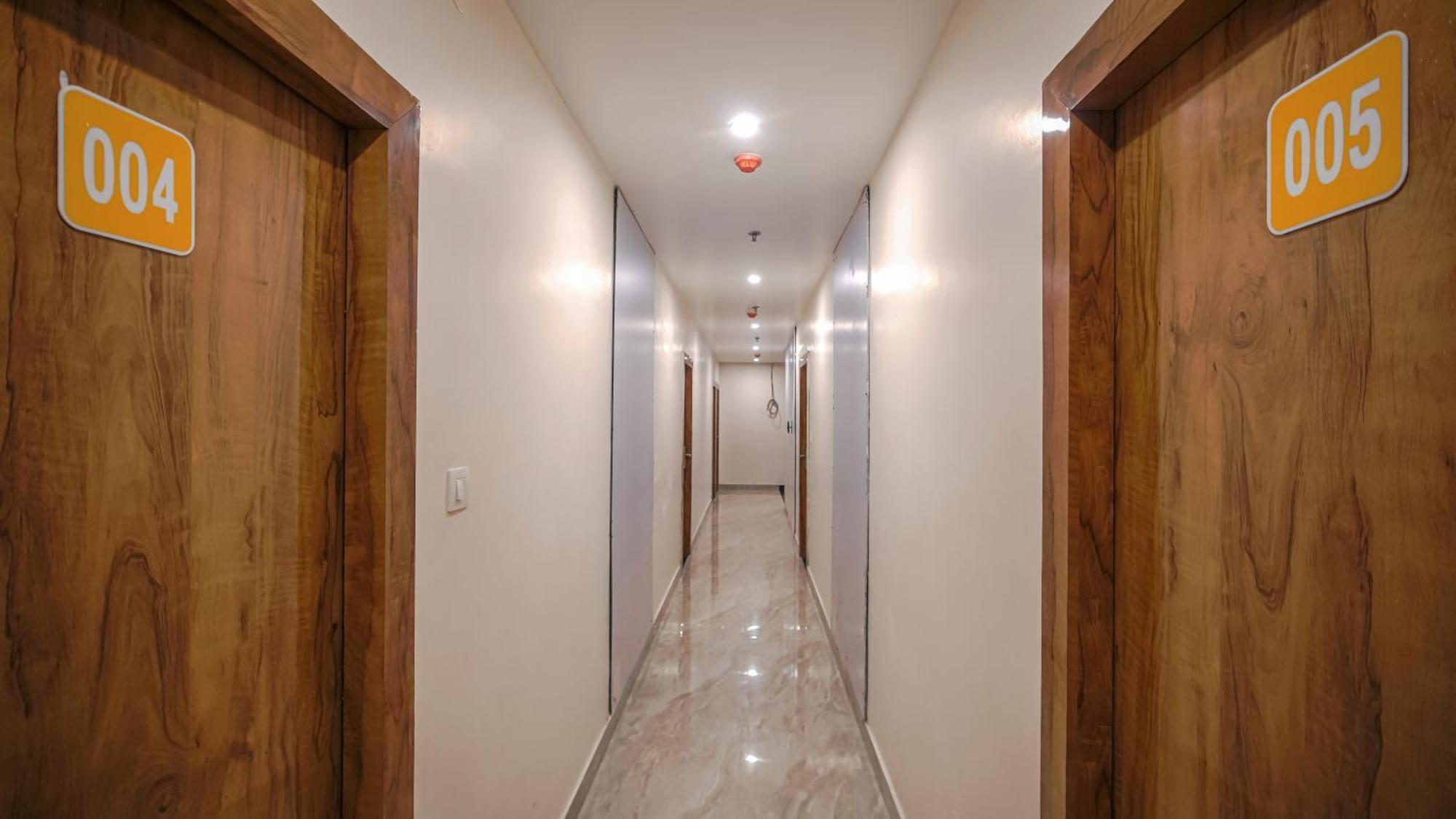 Perfectstayz Premium Varanasi
