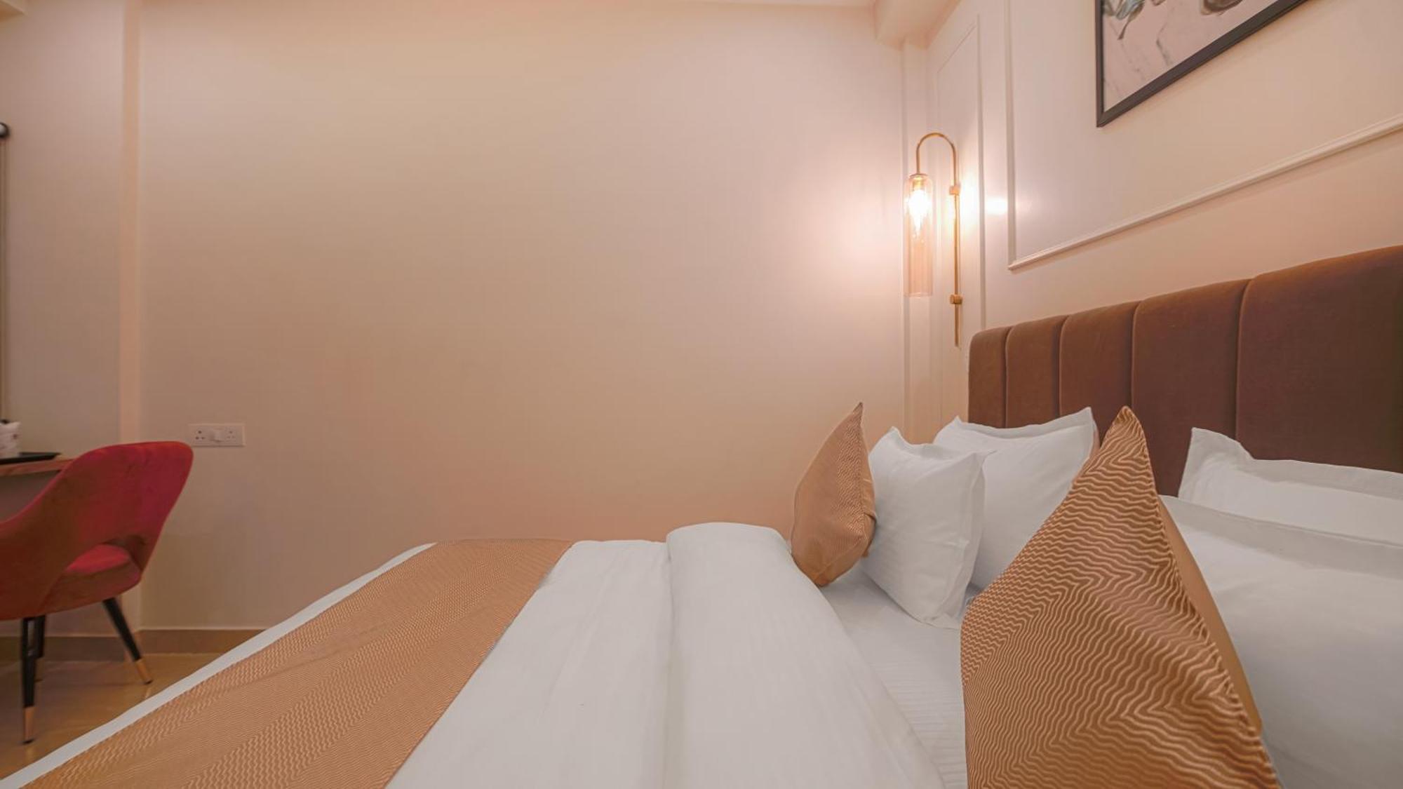 Perfectstayz Premium Hotel Varanasi