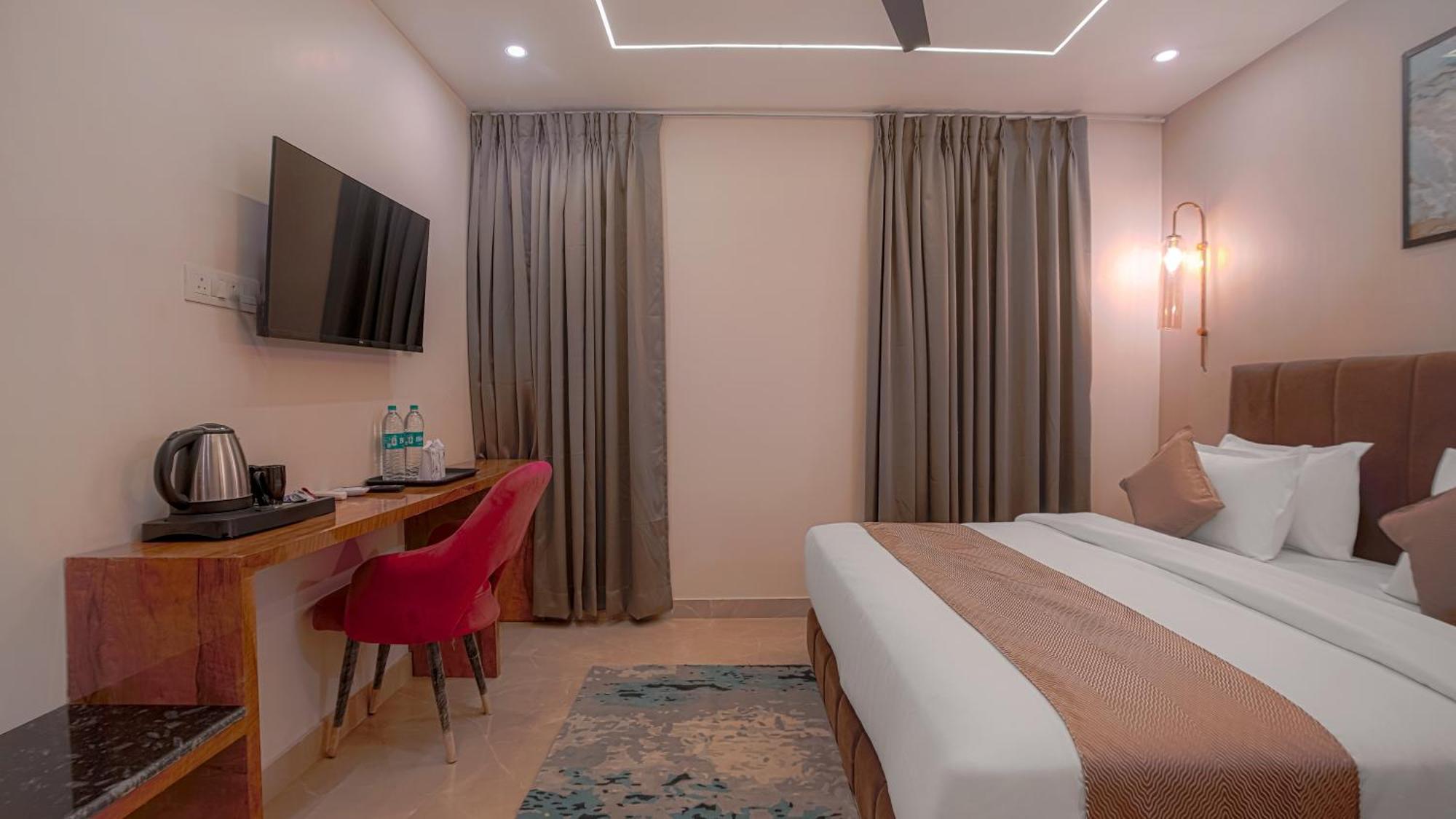 Perfectstayz Premium Hotel